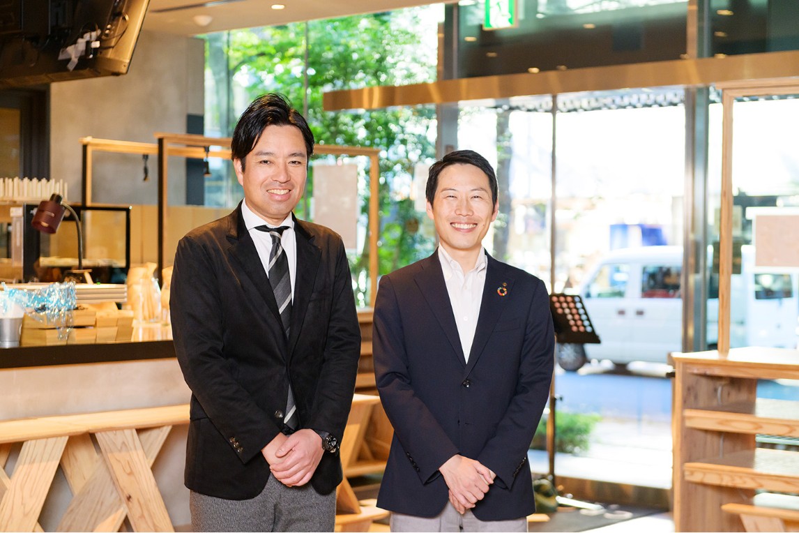 尾形社長と七十七銀行 営業渉外課 小野寺リーダー(CROSS B PLUSにて)