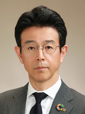 写真:執行役員 佐藤 拓人