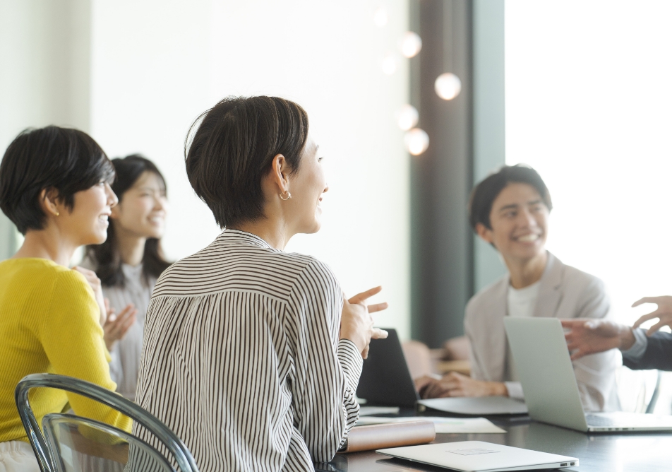 グループ事業戦略